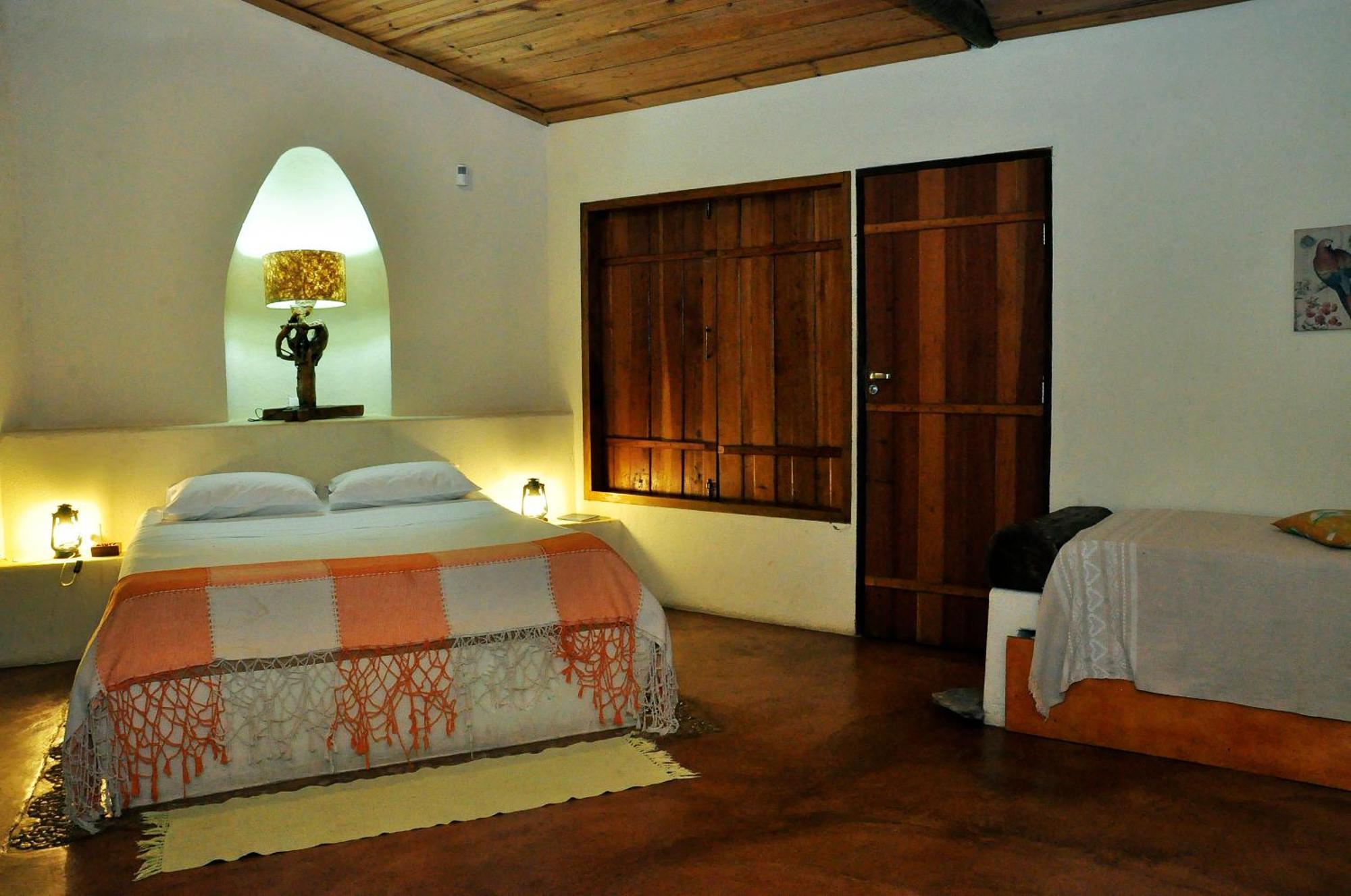 Salto Corumba Hotel Camping Clube Корумба-ди-Гояс Экстерьер фото